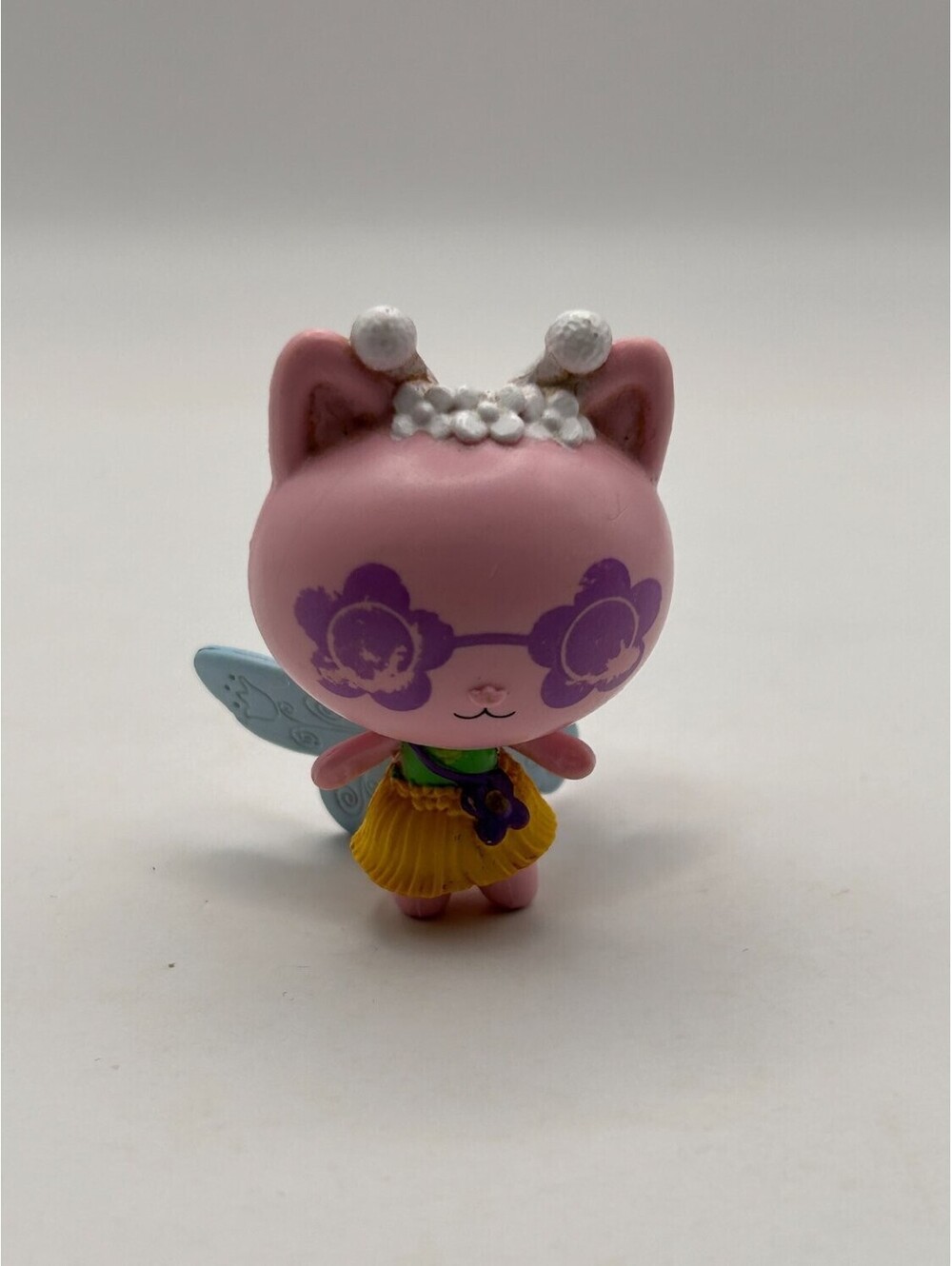 Spin Master Gabby's Dollhouse Kitty Fairy 36204 Pink Cat Figure Sunglasses Toy